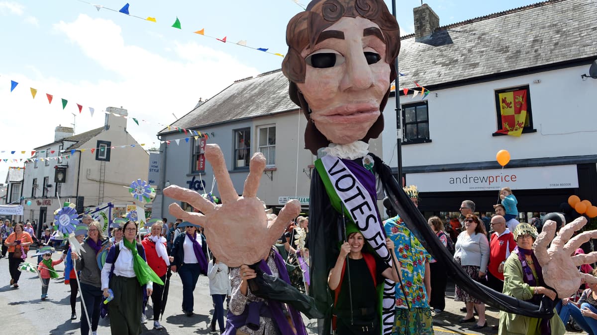 Narberth Carnival and Civic Week returns! tenbytoday.co.uk